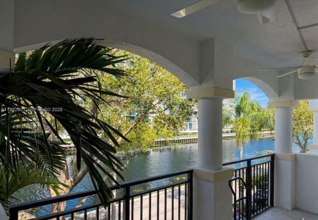 3245 NE 184th St, Unit 13304, Aventura, FL 33160 Photo