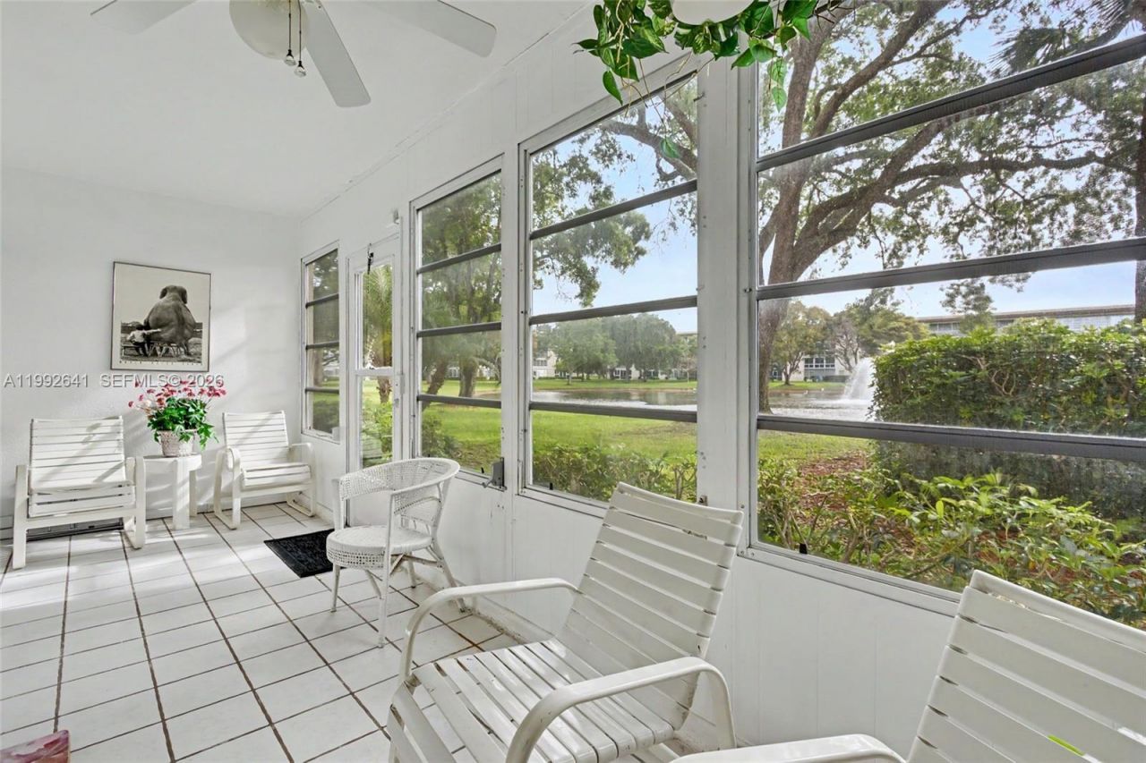 2304 Lucaya Ln , Unit G1, Coconut Creek, FL 33066 Photo