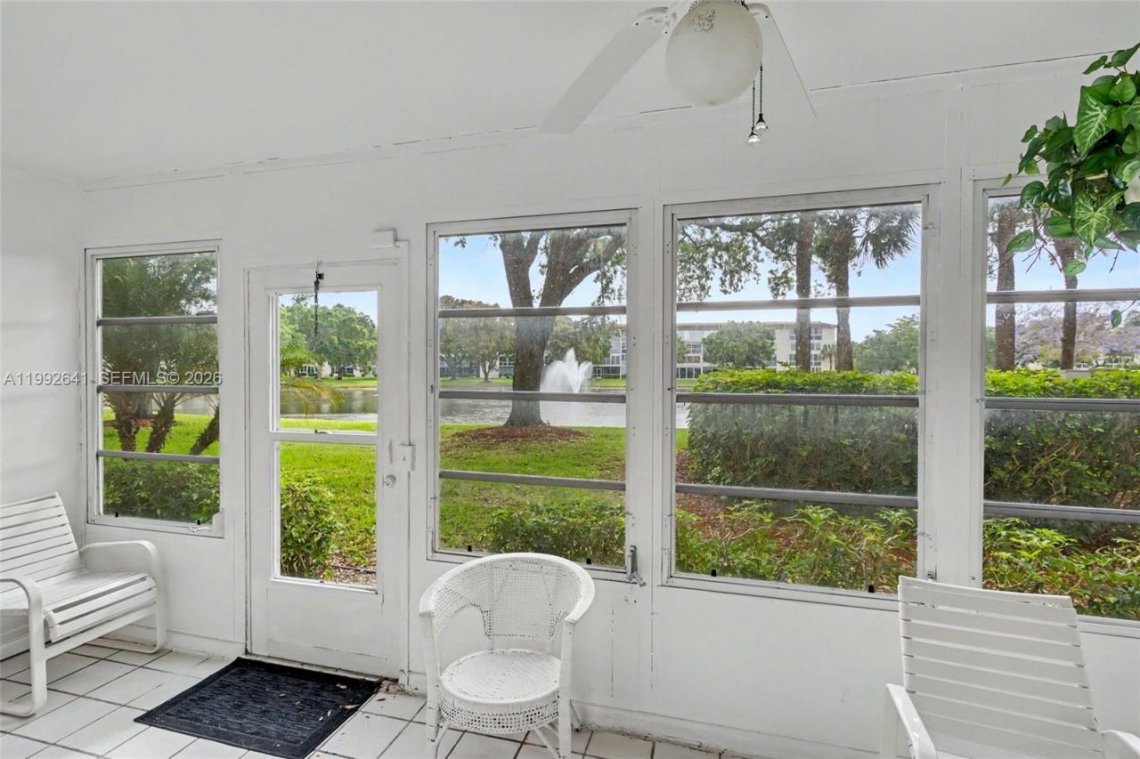 2304 Lucaya Ln , Unit G1, Coconut Creek, FL 33066 Photo