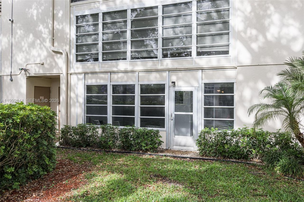 2304 Lucaya Ln , Unit G1, Coconut Creek, FL 33066 Photo