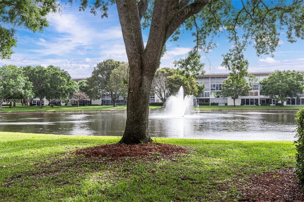 2304 Lucaya Ln , Unit G1, Coconut Creek, FL 33066 Photo