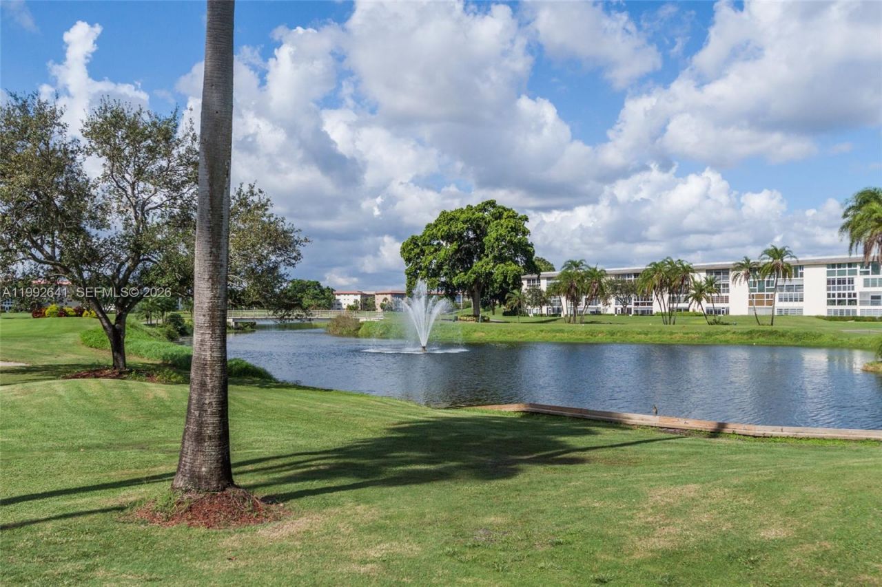 2304 Lucaya Ln , Unit G1, Coconut Creek, FL 33066 Photo