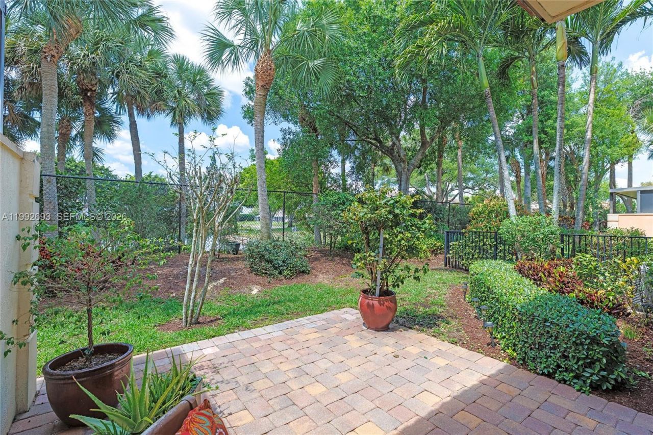 2131 Foxtail View Ct, Unit 2131, West Palm Beach, FL 33411 Photo