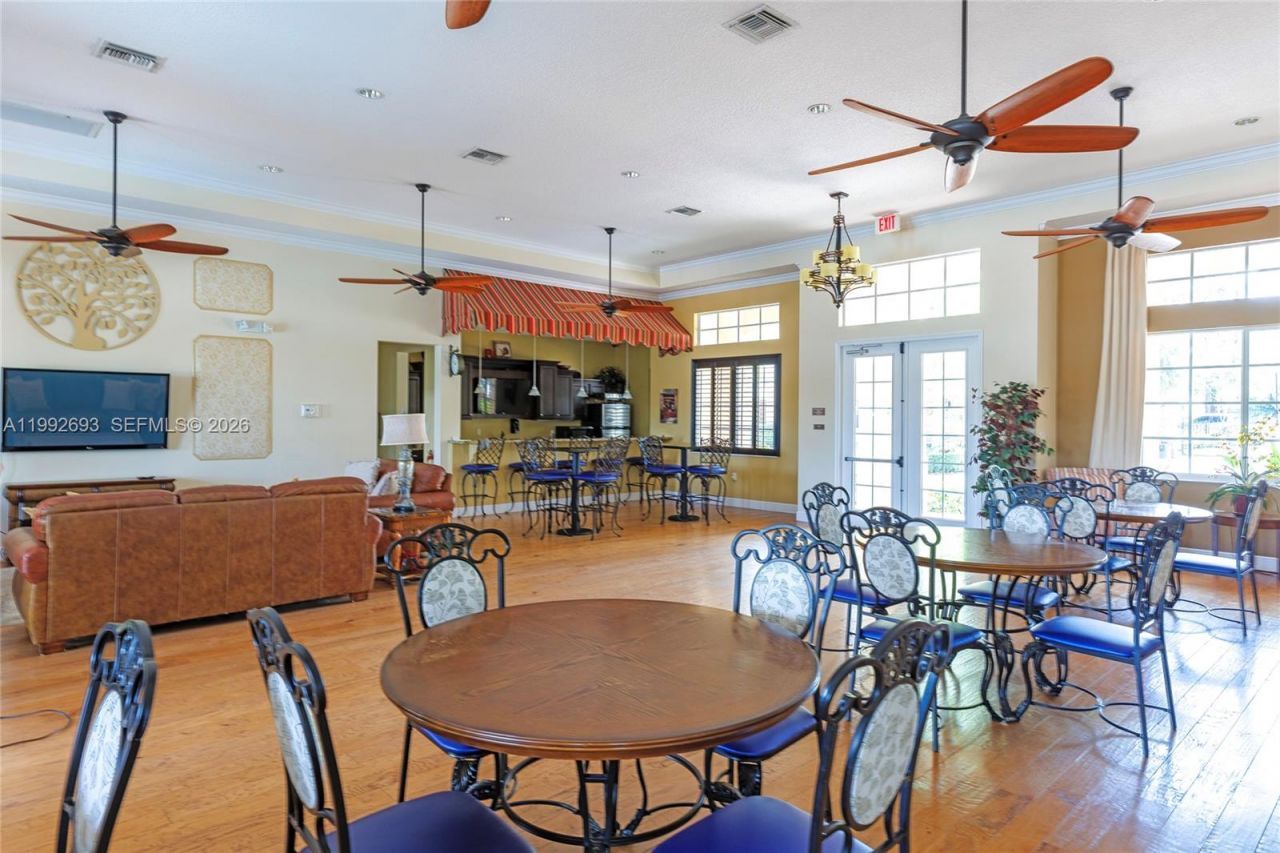 2131 Foxtail View Ct, Unit 2131, West Palm Beach, FL 33411 Photo