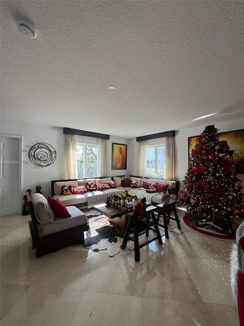 10973 NW 53rd Ln, Doral, FL 33178 Photo