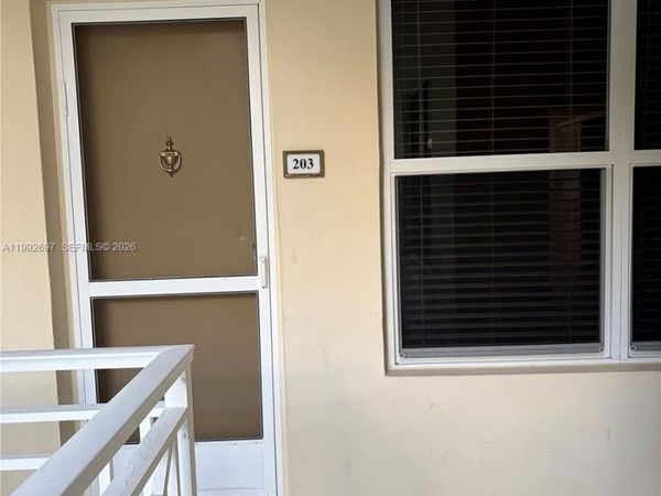 255 Sunrise Dr , Unit 203, Key Biscayne, FL 33149