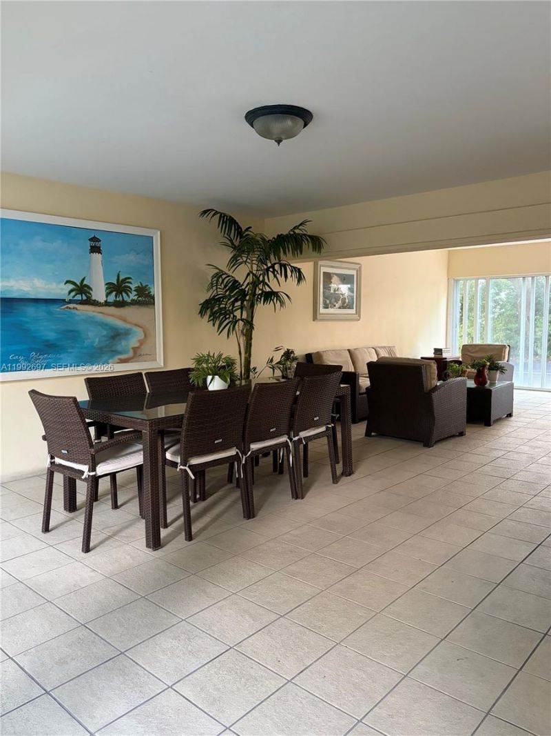 255 Sunrise Dr, Unit 203, Key Biscayne, FL 33149 Photo