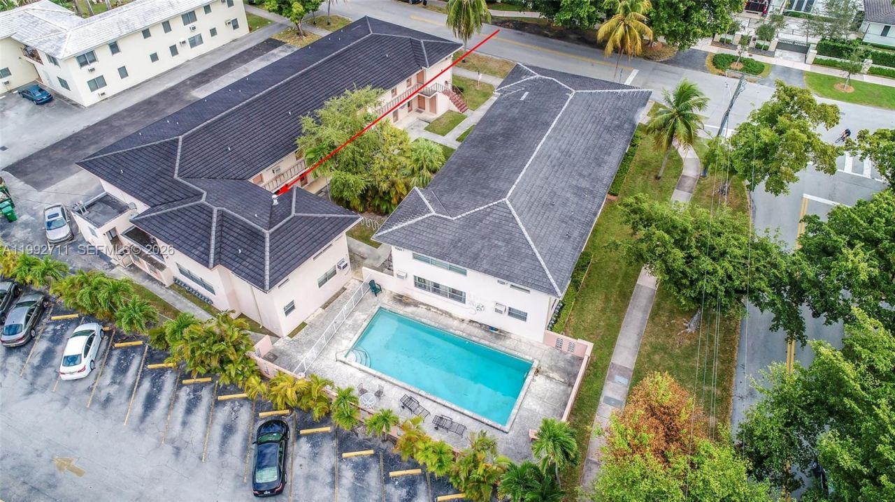 1250 S Alhambra Cir, Unit 12A, Coral Gables, FL 33146 Photo