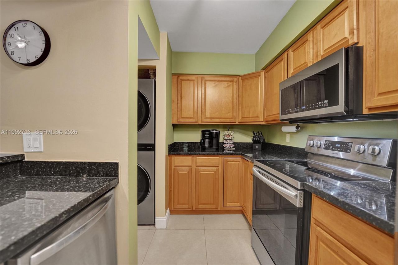 8119 NW 17th Mnr , Unit 8119, Plantation, FL 33322 Photo