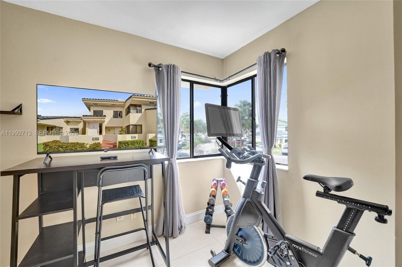 8119 NW 17th Mnr , Unit 8119, Plantation, FL 33322 Photo