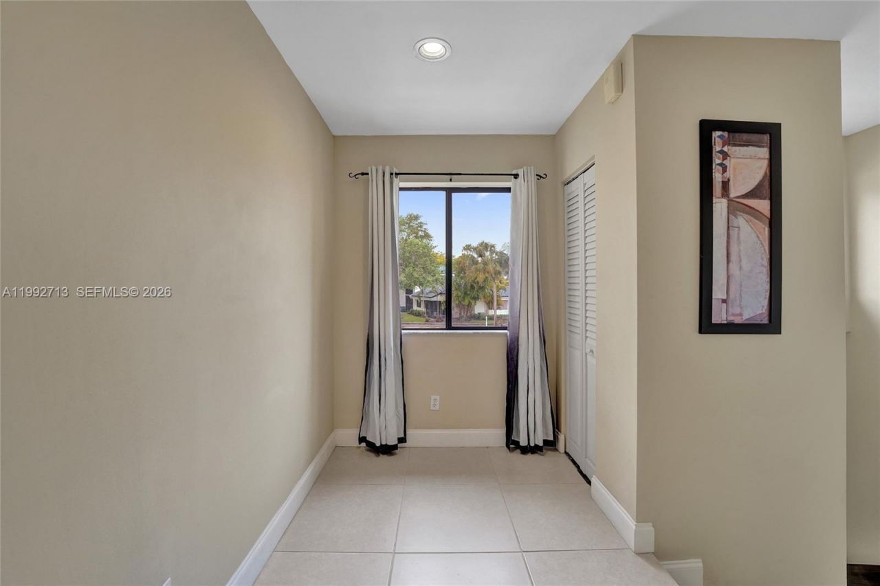 8119 NW 17th Mnr , Unit 8119, Plantation, FL 33322 Photo