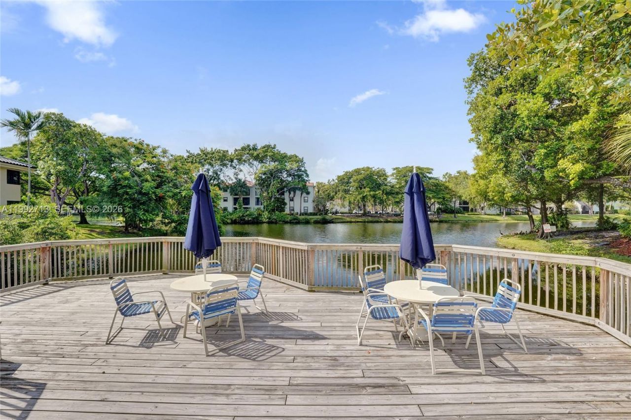 8119 NW 17th Mnr , Unit 8119, Plantation, FL 33322 Photo