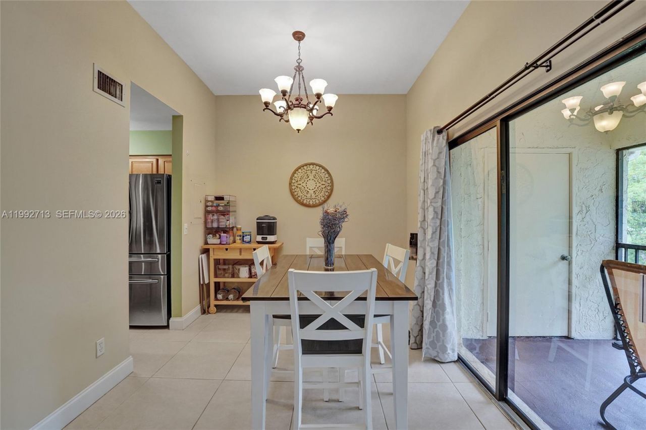 8119 NW 17th Mnr , Unit 8119, Plantation, FL 33322 Photo