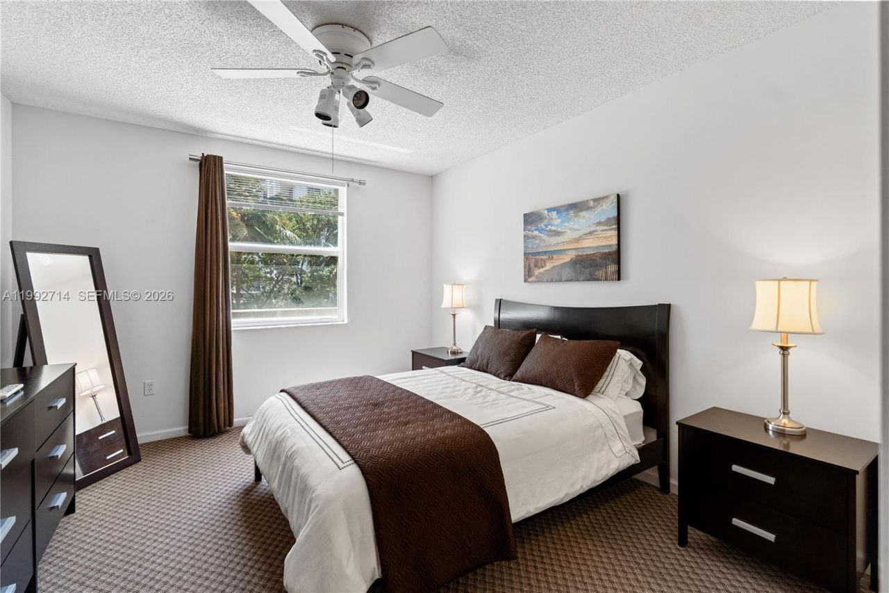 17100 N Bay Rd , Unit 1301, Sunny Isles Beach, FL 33160 Photo