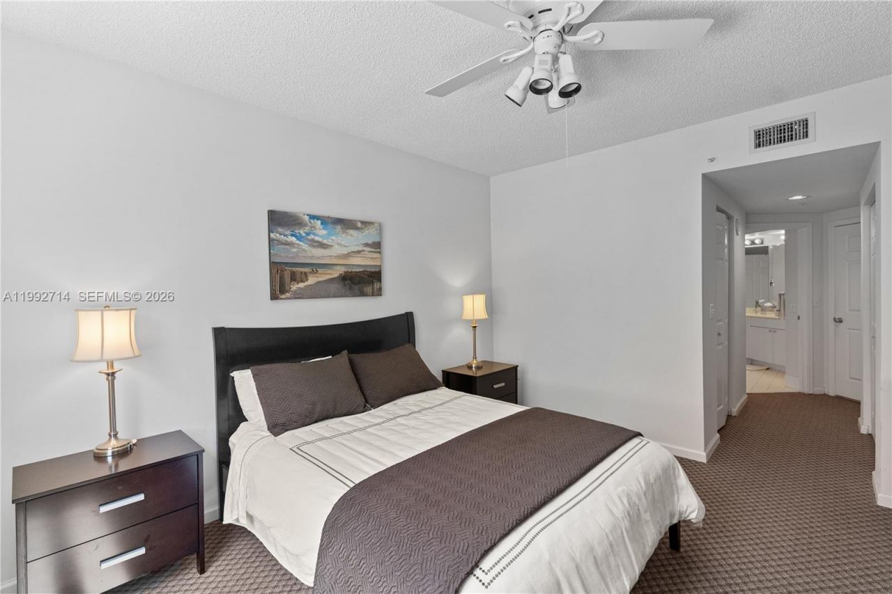 17100 N Bay Rd , Unit 1301, Sunny Isles Beach, FL 33160 Photo