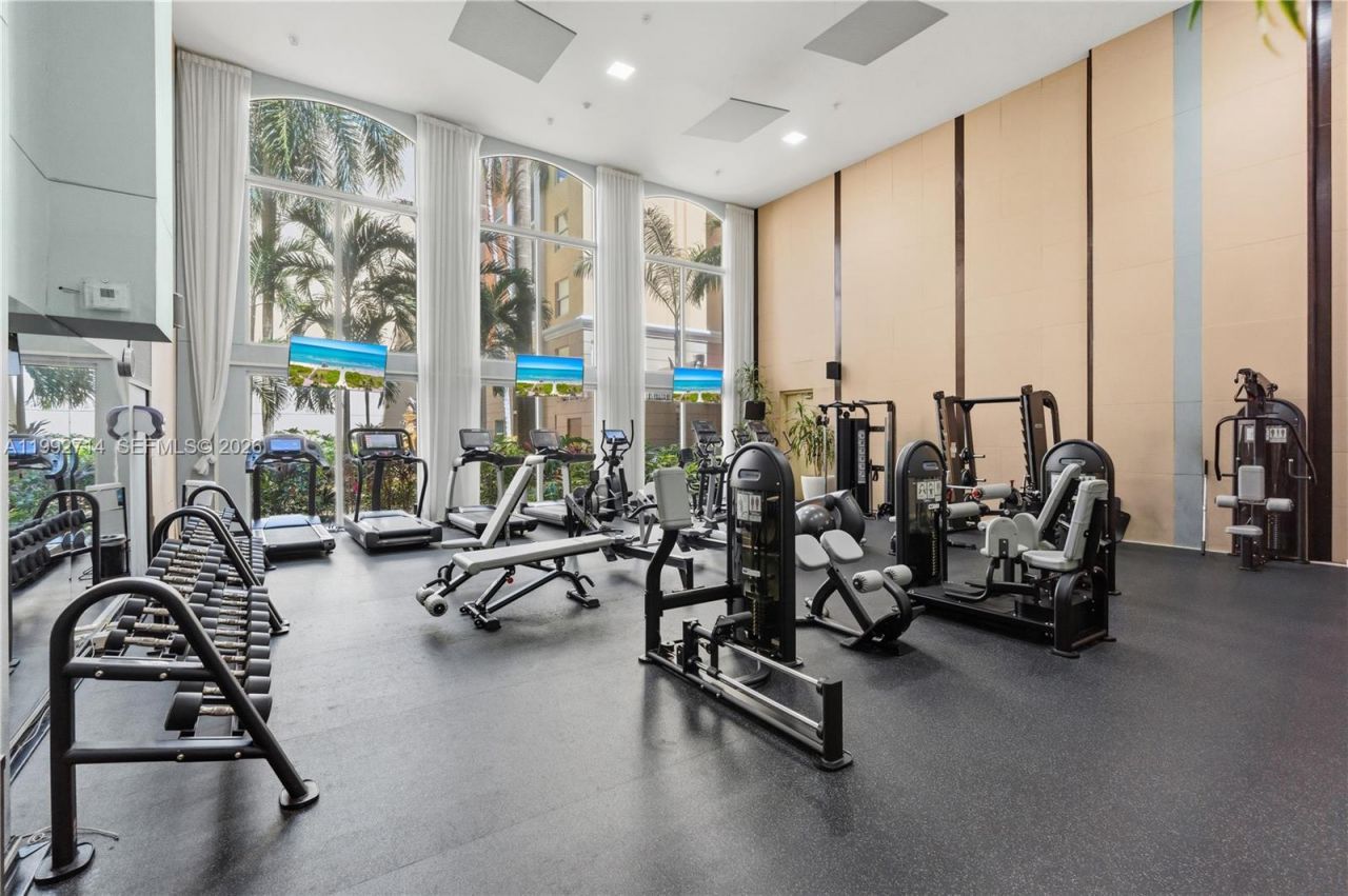 17100 N Bay Rd , Unit 1301, Sunny Isles Beach, FL 33160 Photo