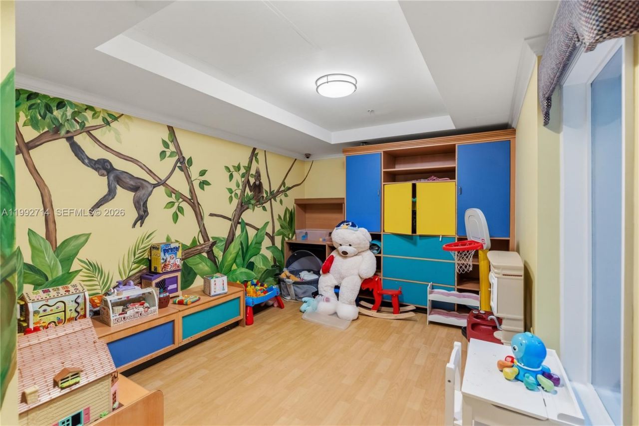 17100 N Bay Rd , Unit 1301, Sunny Isles Beach, FL 33160 Photo