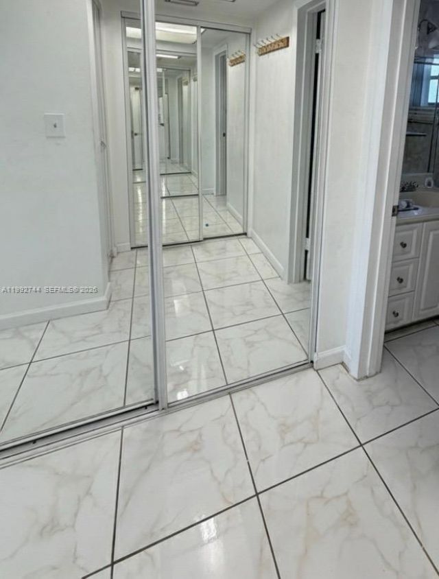 19051 NE 2nd Ave, Unit 1503, Miami, FL 33179 Photo