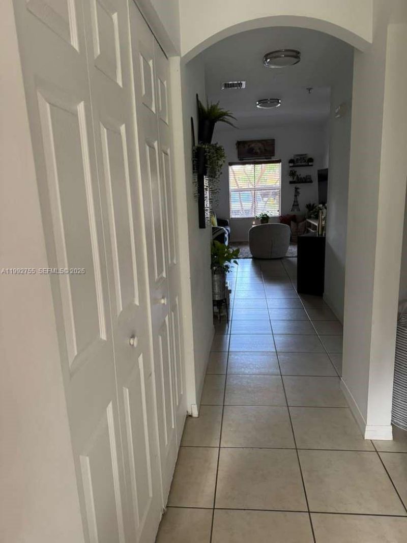 1083 SW 143 Ave, Unit 1206, Pembroke Pines, FL 33027 Photo