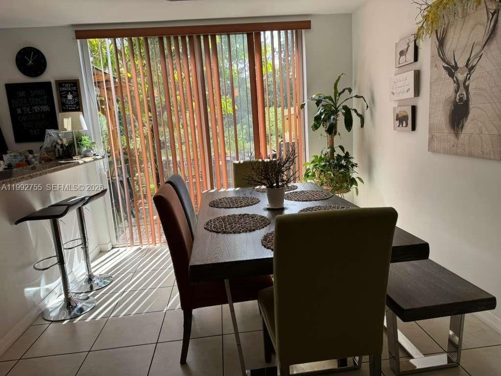 1083 SW 143 Ave, Unit 1206, Pembroke Pines, FL 33027 Photo