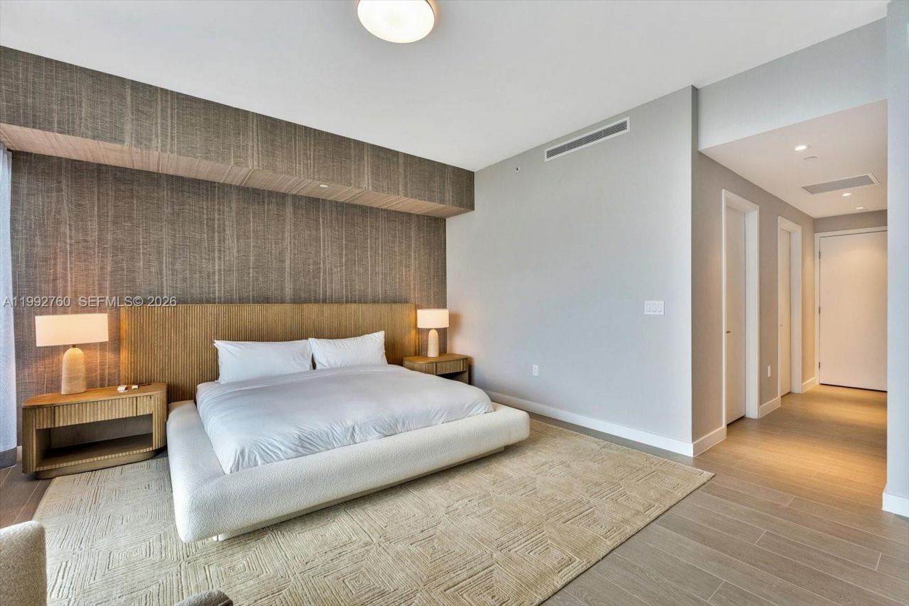 500 Alton Rd, Unit 2205, Miami Beach, FL 33139 Photo