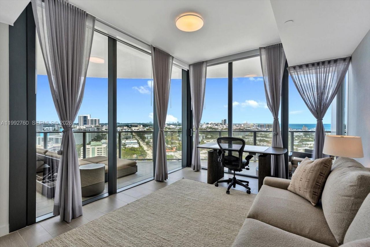 500 Alton Rd, Unit 2205, Miami Beach, FL 33139 Photo