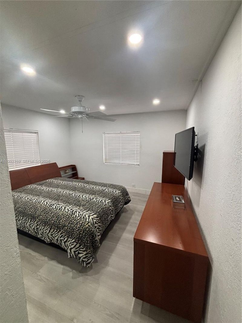 12888 SW 17th St , Unincorporated Dade County, FL 33175 Photo