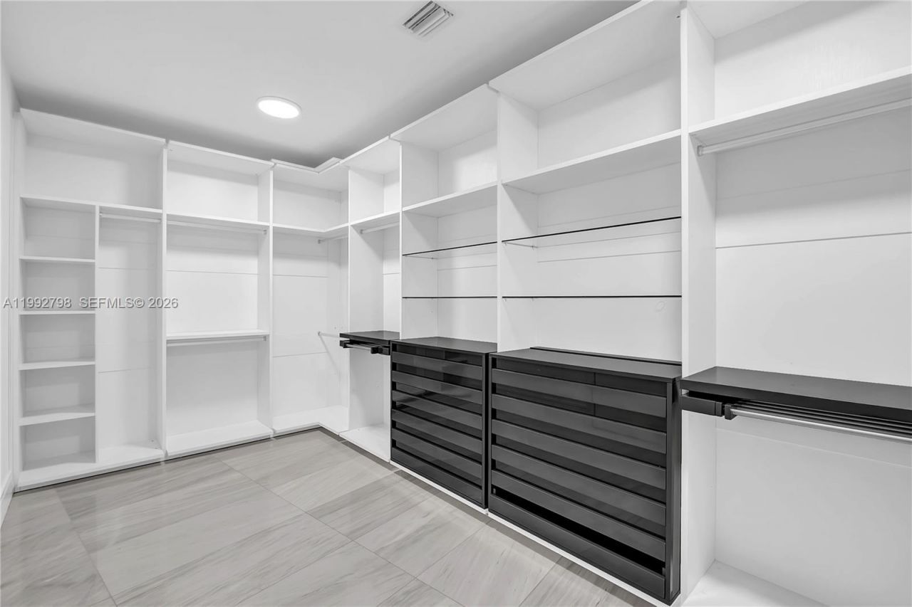 3300 NE 188th St, Unit 615, Aventura, FL 33180 Photo