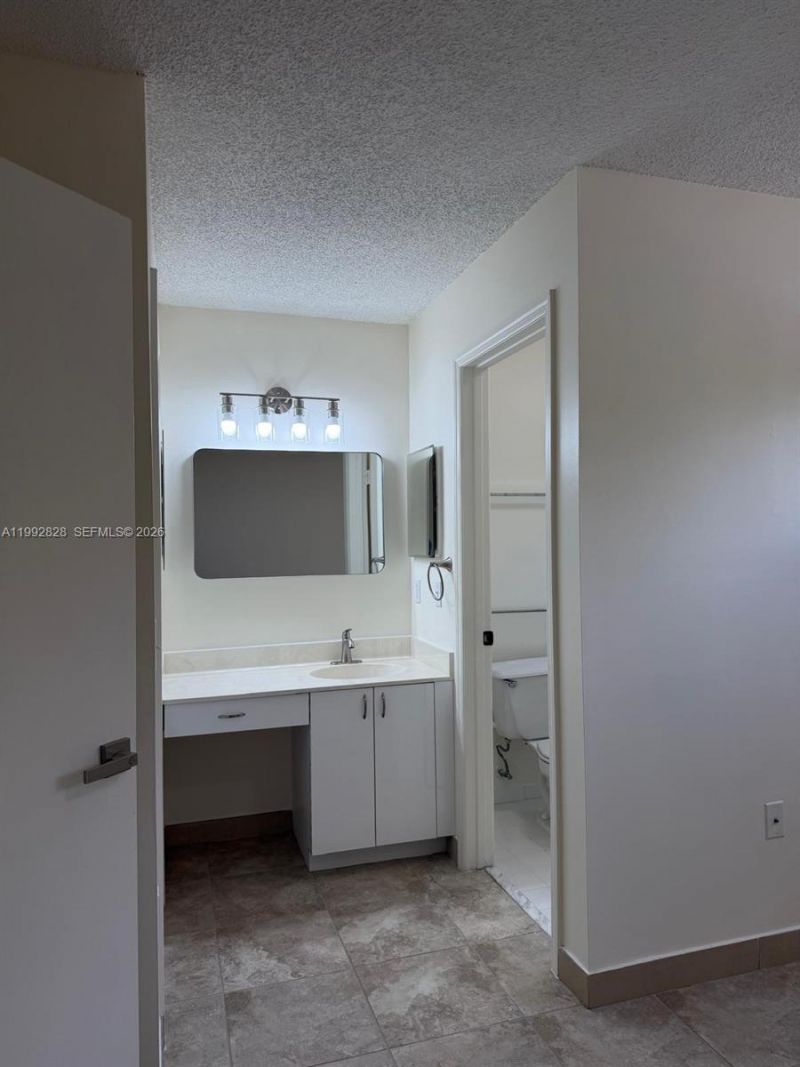 14907 SW 80th St, Unit 205, Miami, FL 33193 Photo