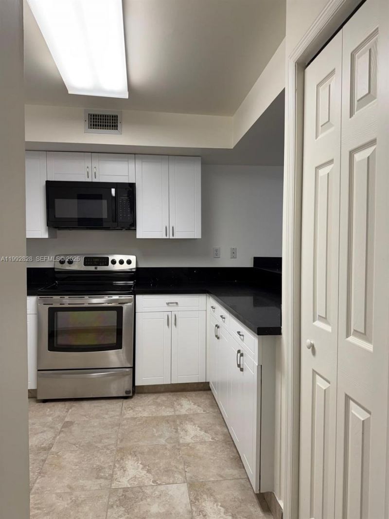 14907 SW 80th St, Unit 205, Miami, FL 33193 Photo
