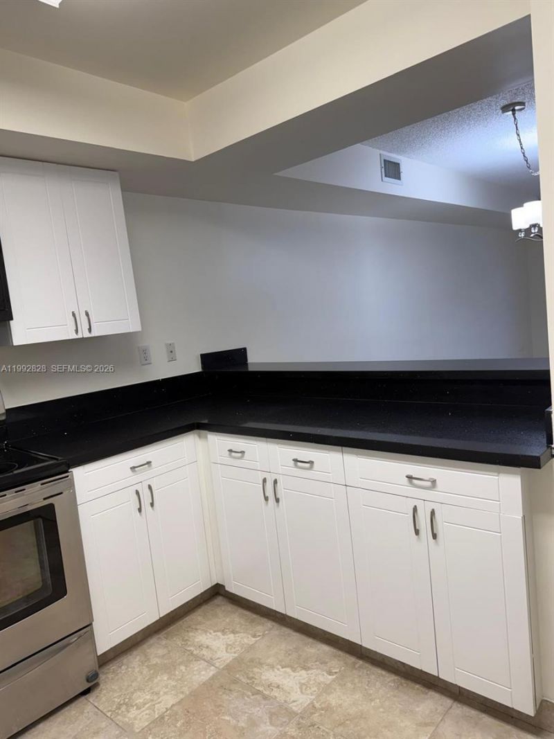 14907 SW 80th St, Unit 205, Miami, FL 33193 Photo