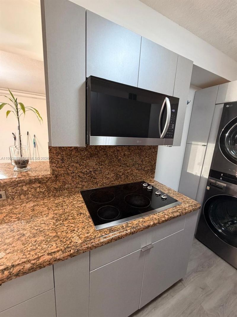 5800 SW 127 Ave, Unit 2120, Miami, FL 33183 Photo