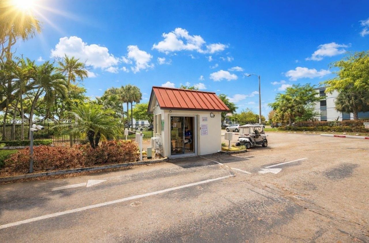 5800 SW 127 Ave, Unit 2120, Miami, FL 33183 Photo