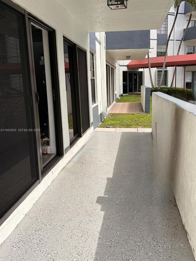5800 SW 127 Ave, Unit 2120, Miami, FL 33183 Photo