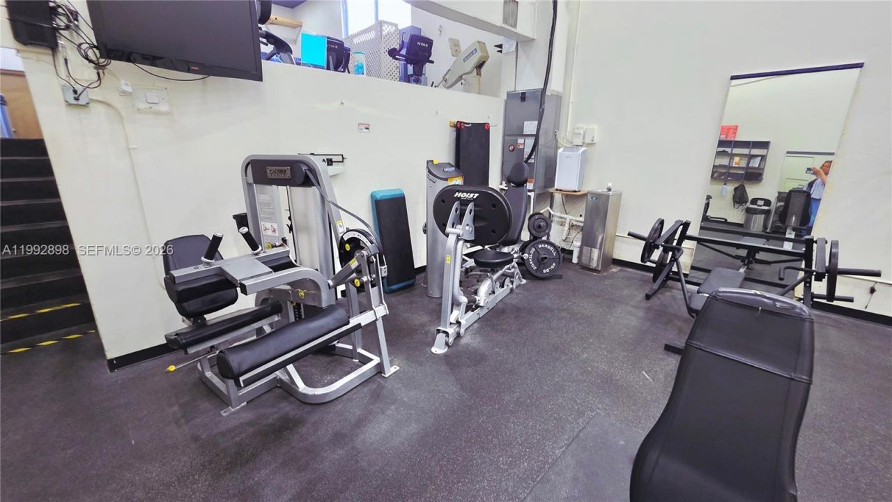 650 Tennis Club Dr, Unit 308, Fort Lauderdale, FL 33311 Photo