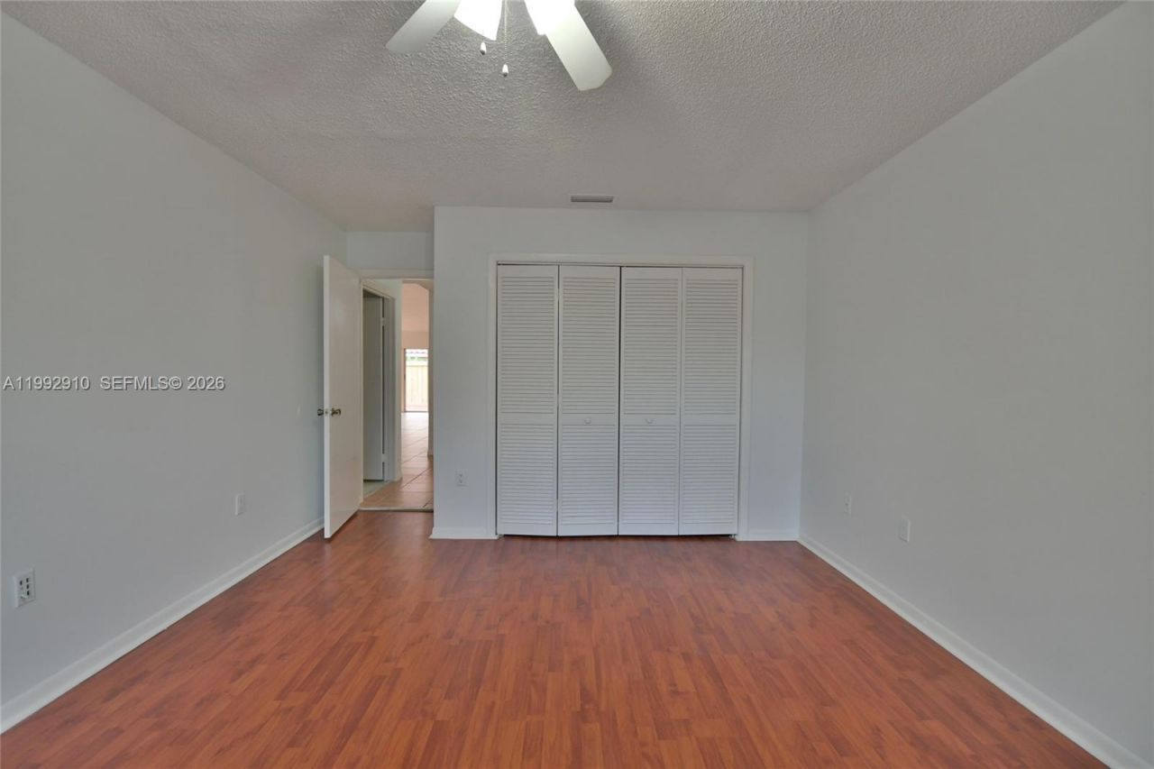 10380 NW 46th St , Doral, FL 33178 Photo