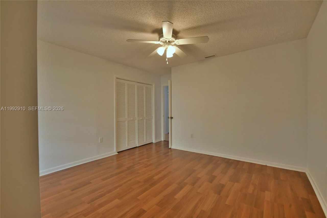 10380 NW 46th St , Doral, FL 33178 Photo