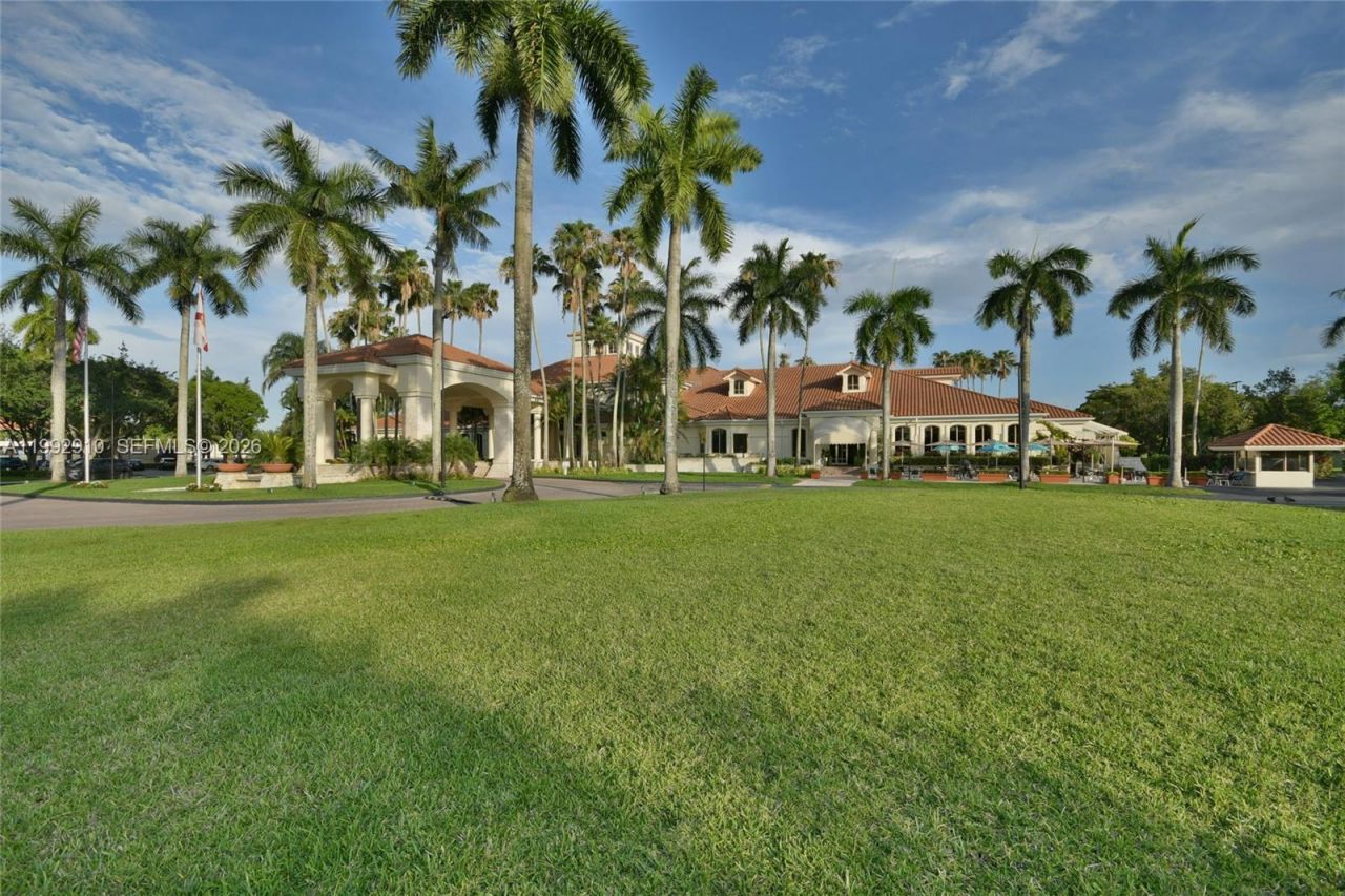 10380 NW 46th St , Doral, FL 33178 Photo