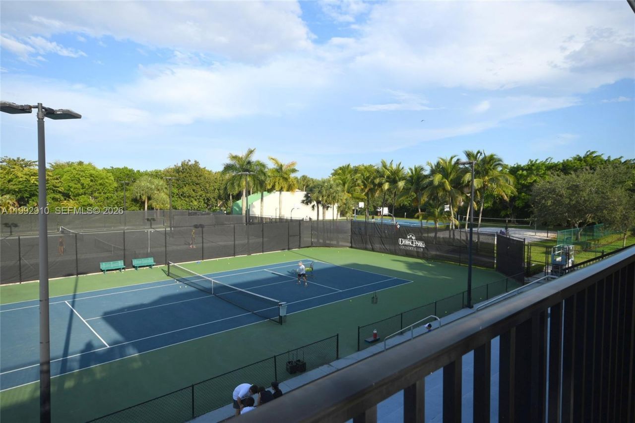 10380 NW 46th St , Doral, FL 33178 Photo