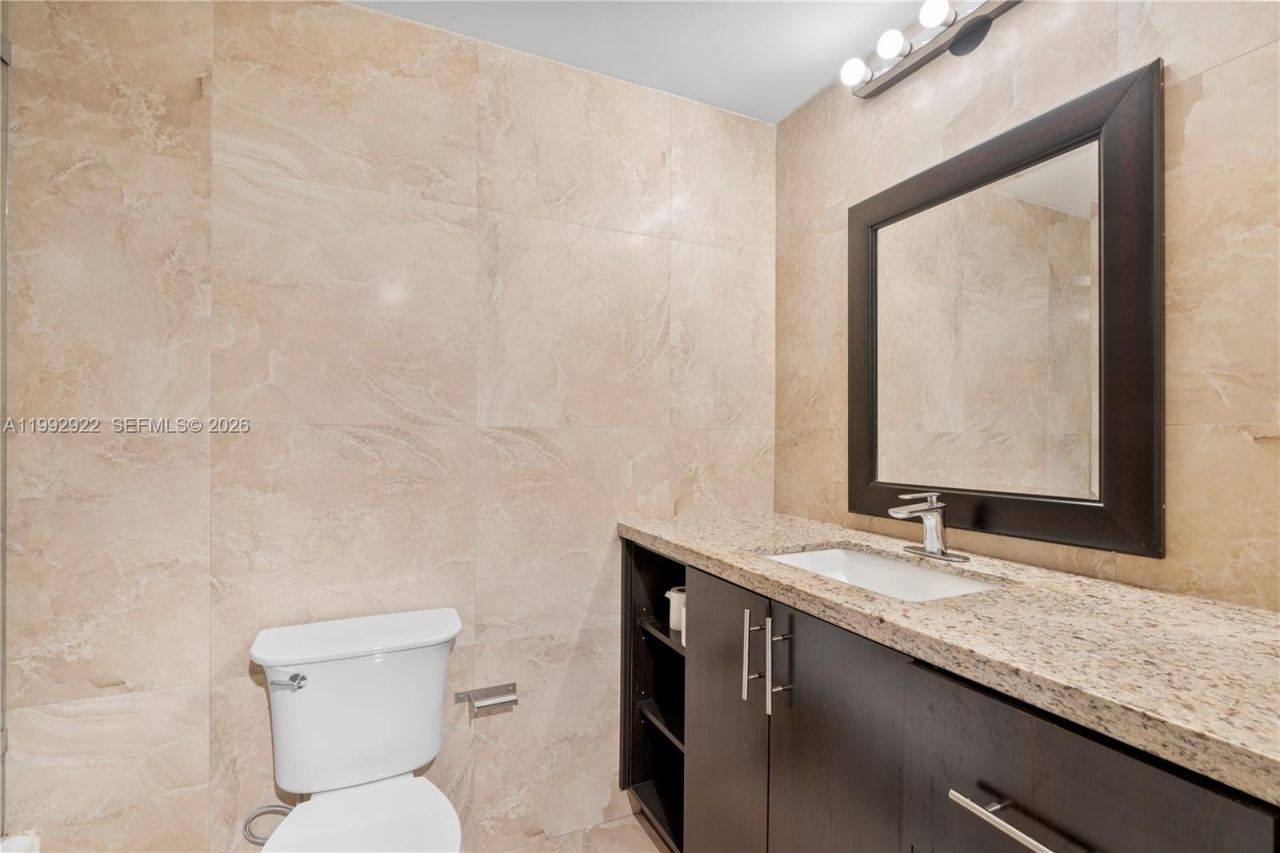 185 SE 14th Ter , Unit 2602, Miami, FL 33131 Photo