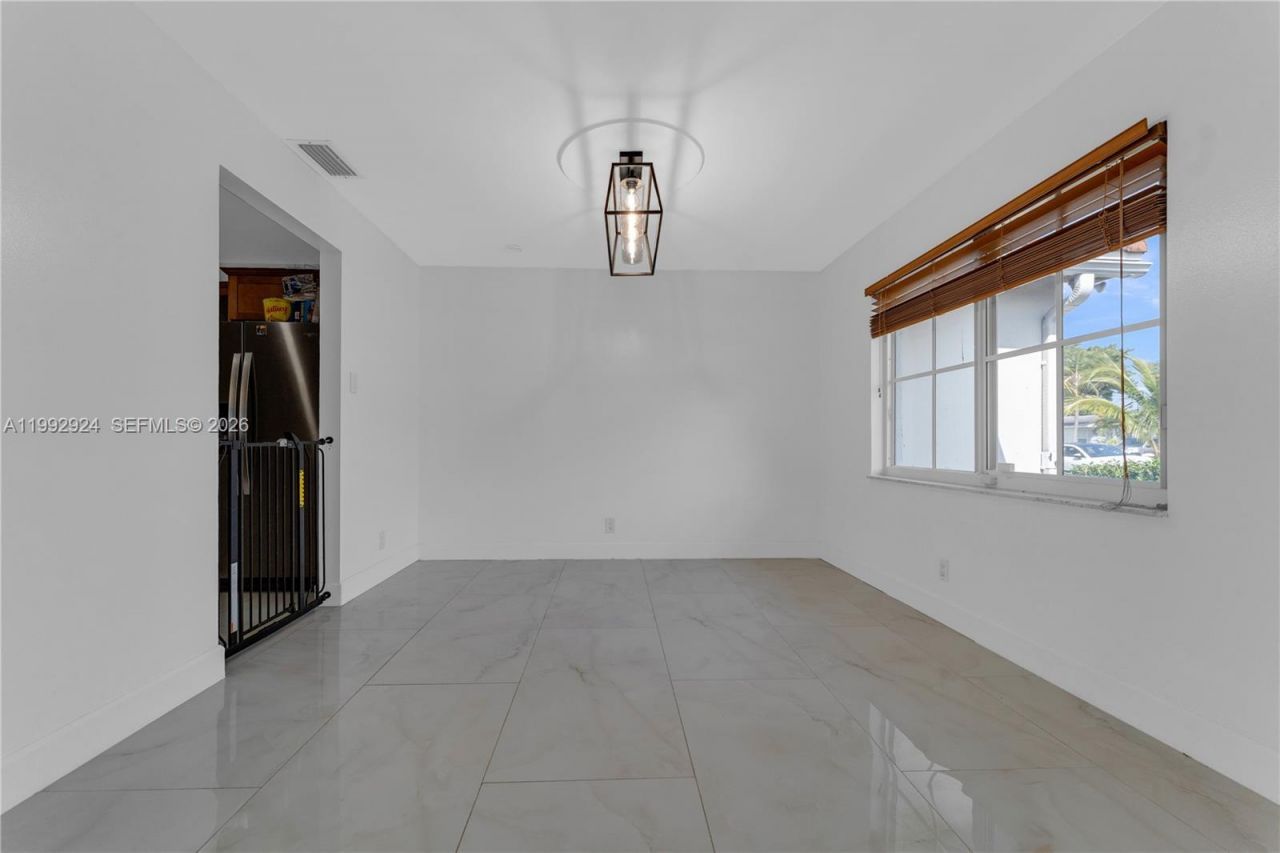 6924 NW 8th Ct , Margate, FL 33063 Photo