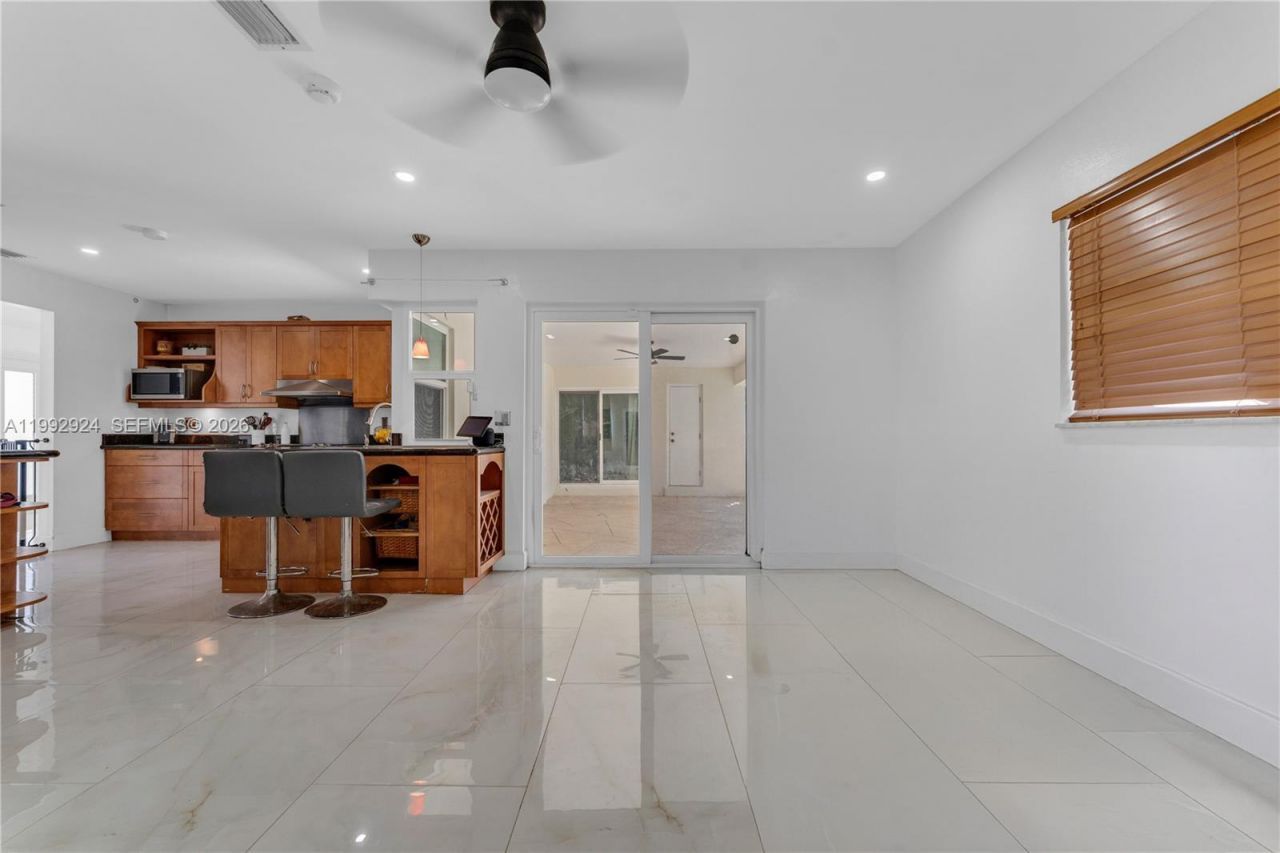 6924 NW 8th Ct, Margate, FL 33063 Photo