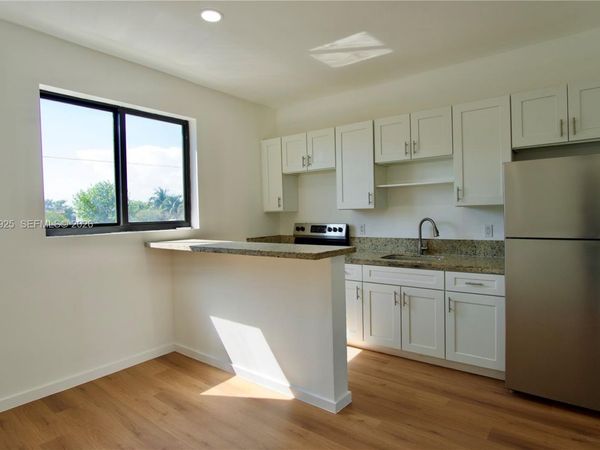 337 SW 5th Ave , Unit 6, Miami, FL 33130