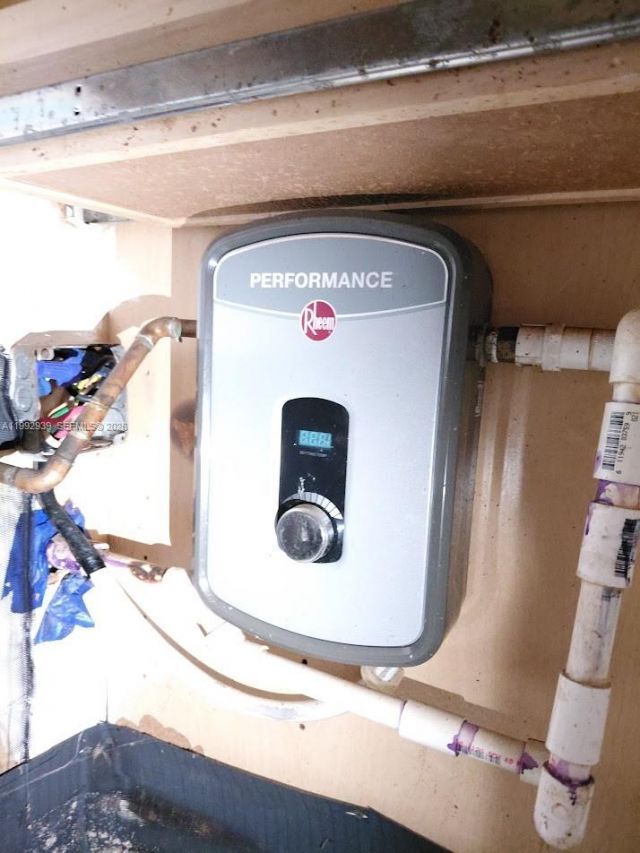 1262 - 1264 NW 46th St , Miami, FL 33142 Photo