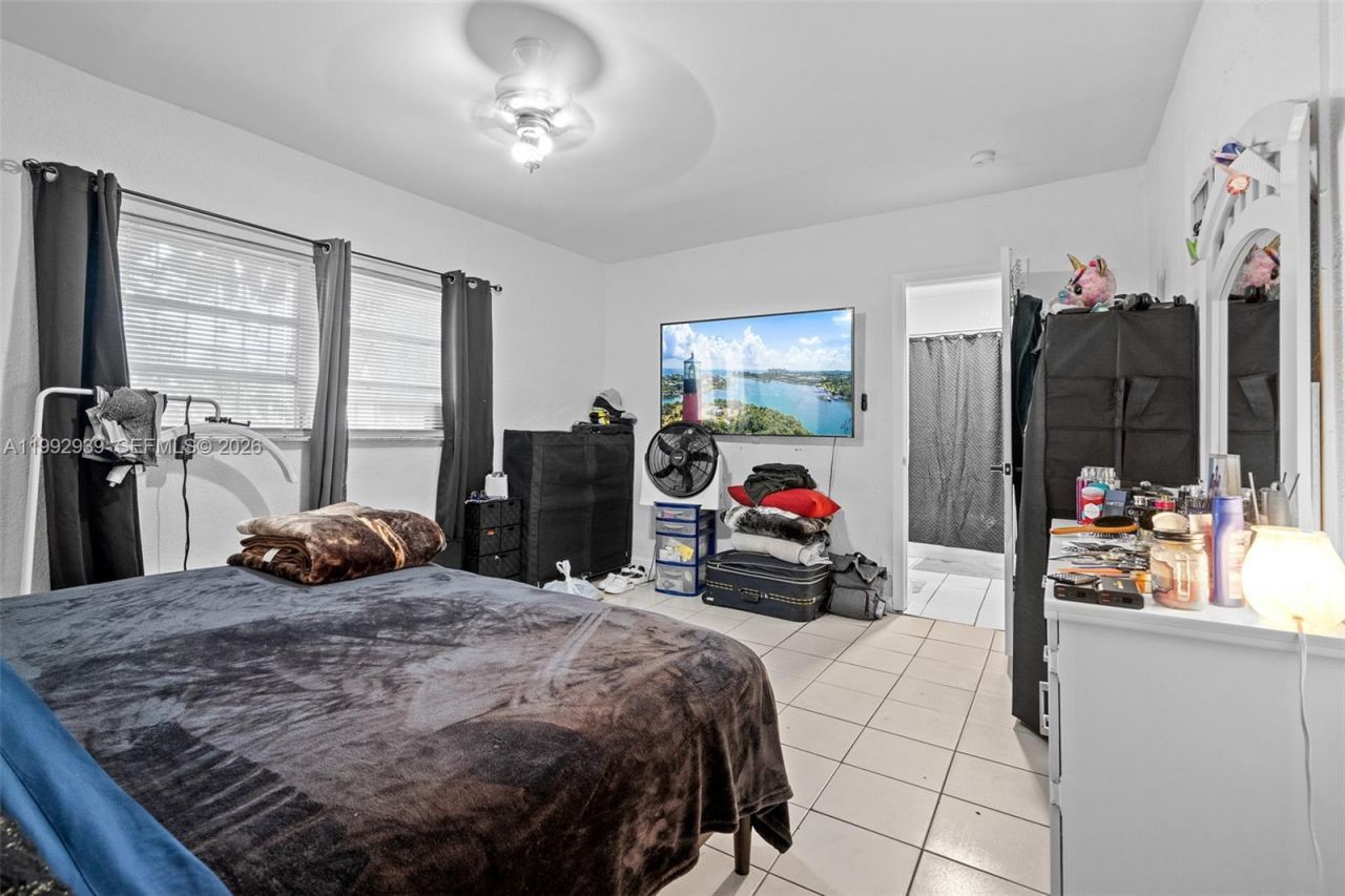 1262 - 1264 NW 46th St , Miami, FL 33142 Photo