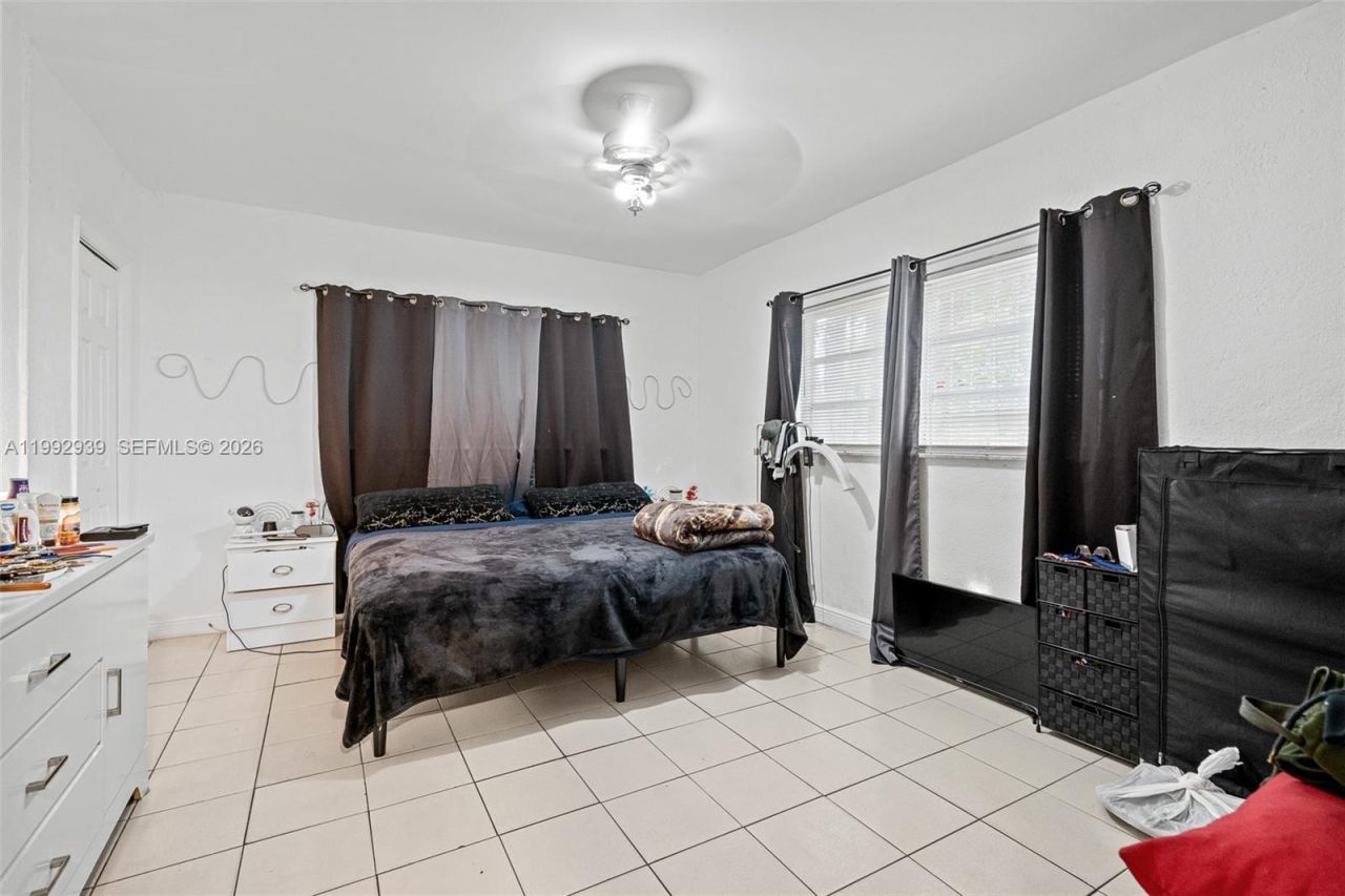 1262 - 1264 NW 46th St , Miami, FL 33142 Photo