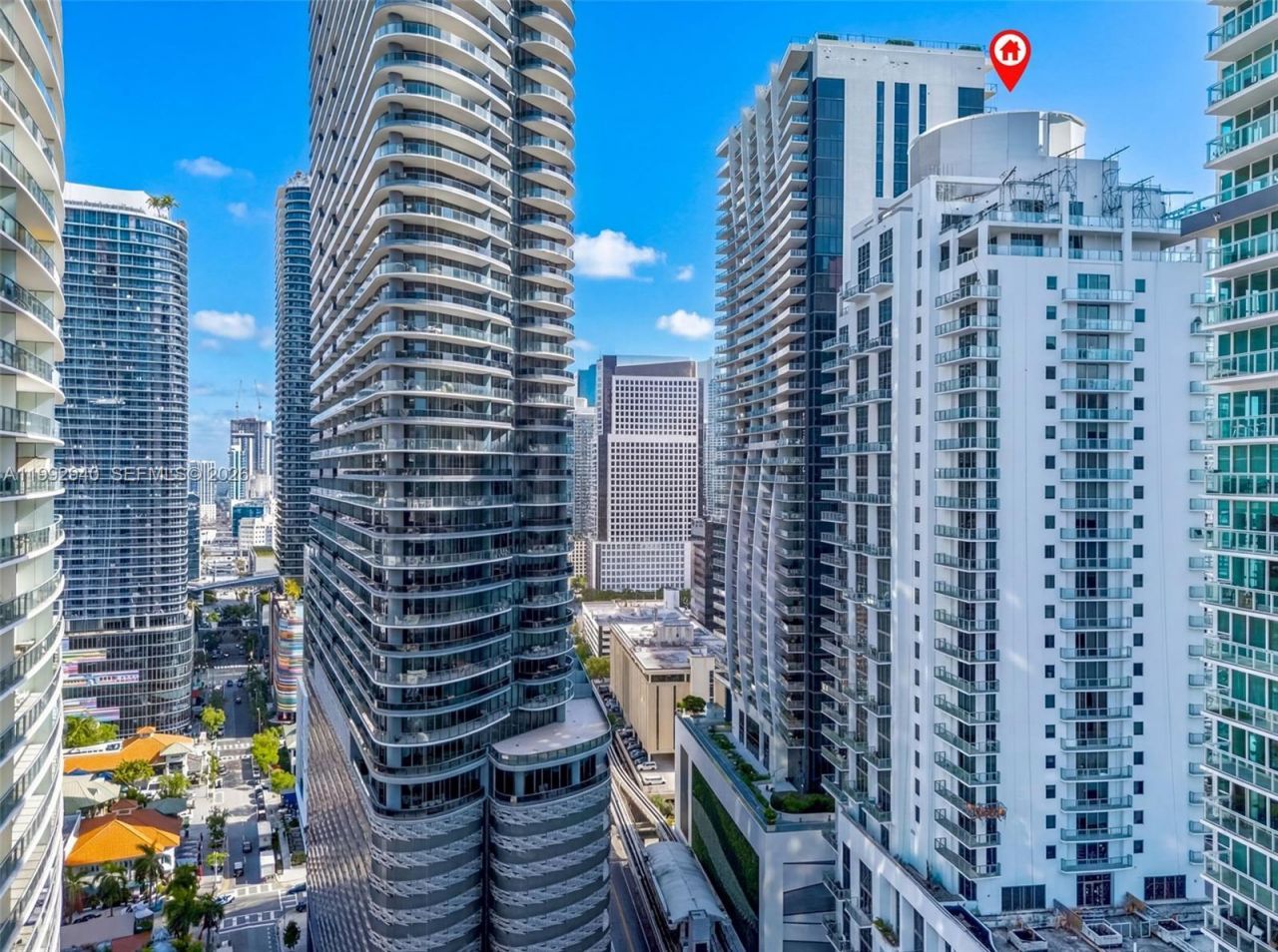 1050 Brickell Ave , Unit 2510, Miami, FL 33131 Photo