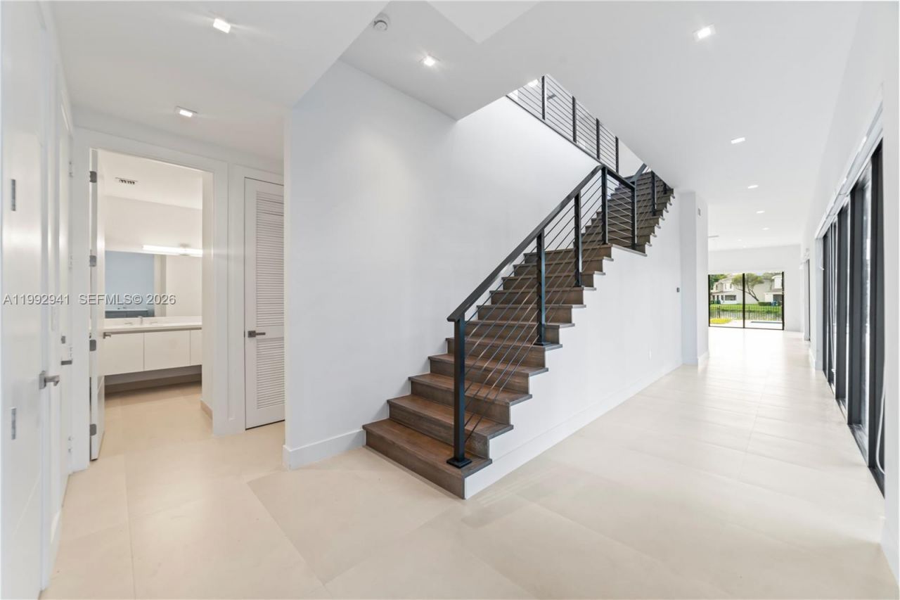 16680 N Botaniko Dr N, Unit 16680, Weston, FL 33326 Photo
