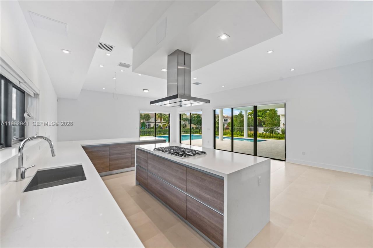 16680 N Botaniko Dr N, Unit 16680, Weston, FL 33326 Photo