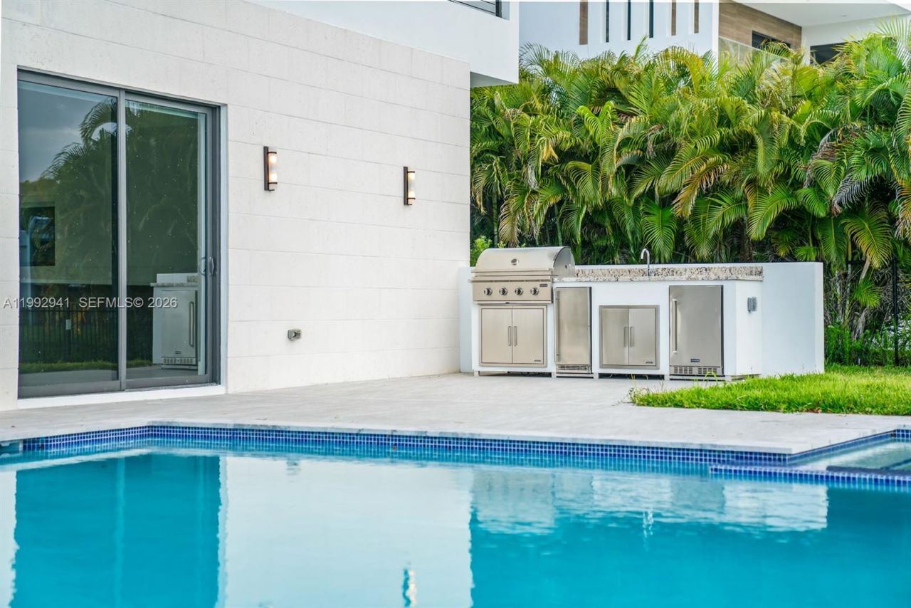 16680 N Botaniko Dr N, Unit 16680, Weston, FL 33326 Photo